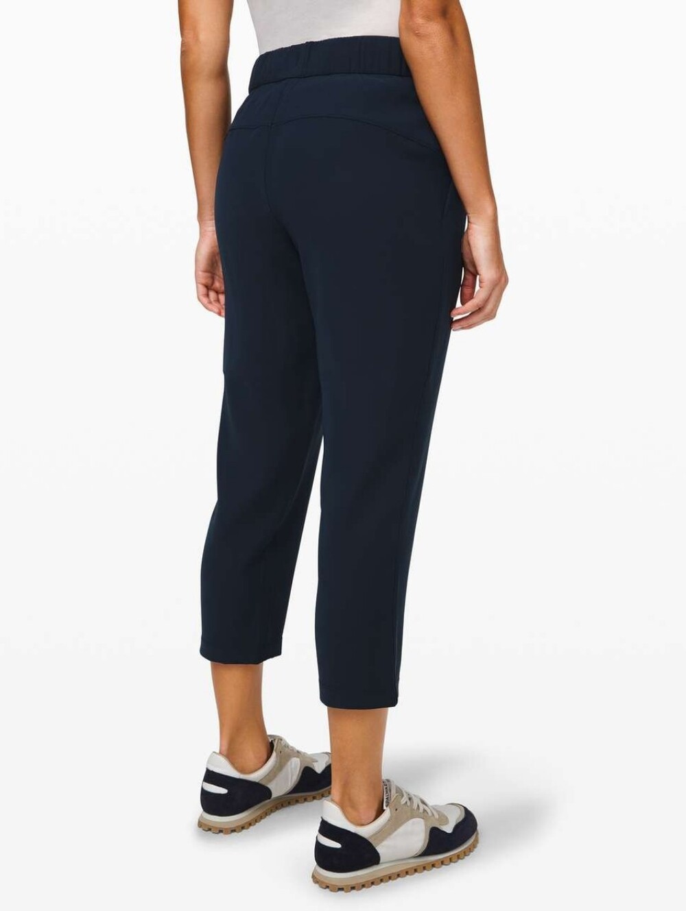 Lululemon On the Fly Crop *23"True Navy